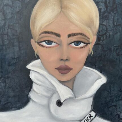 Urban Cotton Lady in the white coat Large - By Elenore